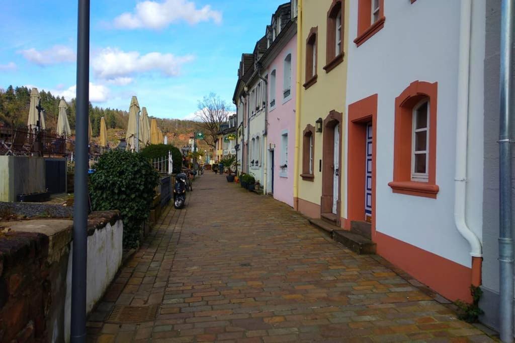 Pearl Studio Apart - King Bed - Netflix - Projector - Fast Wi-Fi Trier Exterior photo