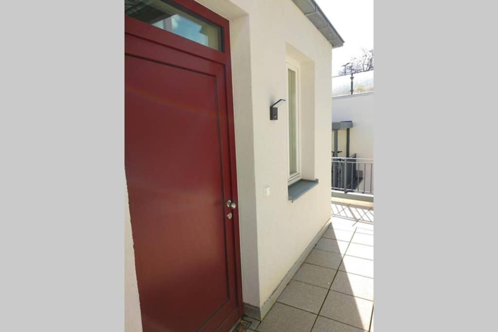 Pearl Studio Apart - King Bed - Netflix - Projector - Fast Wi-Fi Trier Exterior photo