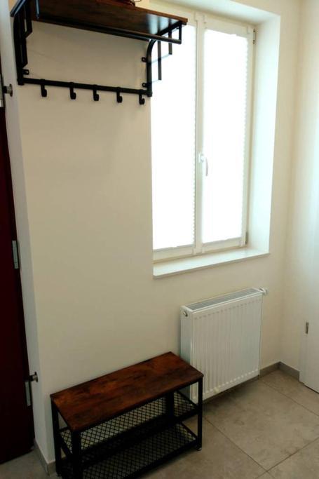 Pearl Studio Apart - King Bed - Netflix - Projector - Fast Wi-Fi Trier Exterior photo